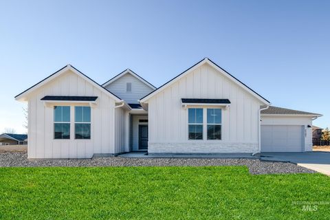 Photo of 3885 E White Plains St, Nampa, ID 83686 (MLS # 98986298)
