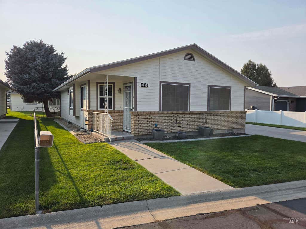 Photo of 1100 Burnett #261 DR, Nampa, ID 83651 (MLS # 98996884)