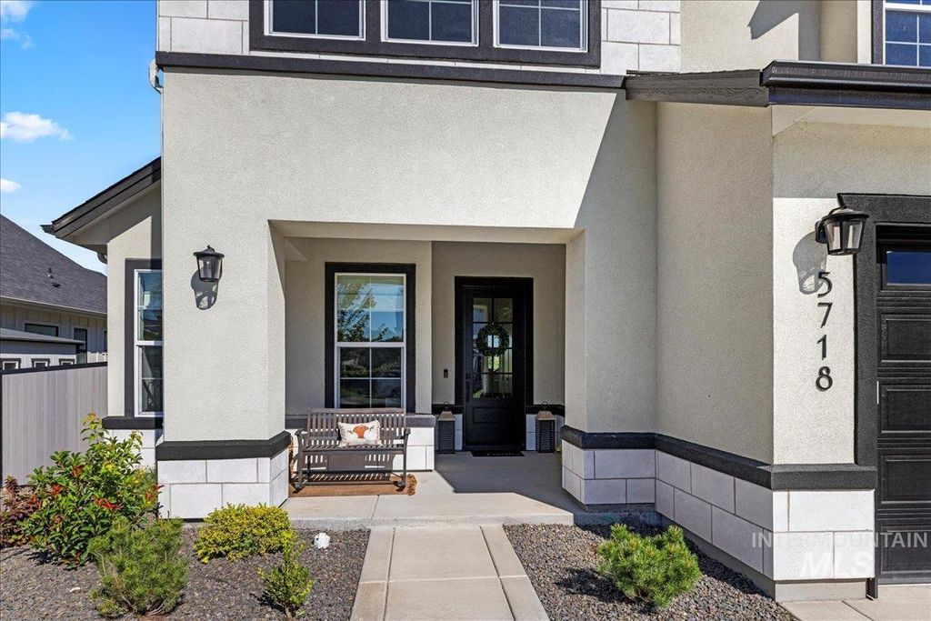 Photo of 5718 W Polecat Dr, Eagle, ID 83616 (MLS # 98973236)