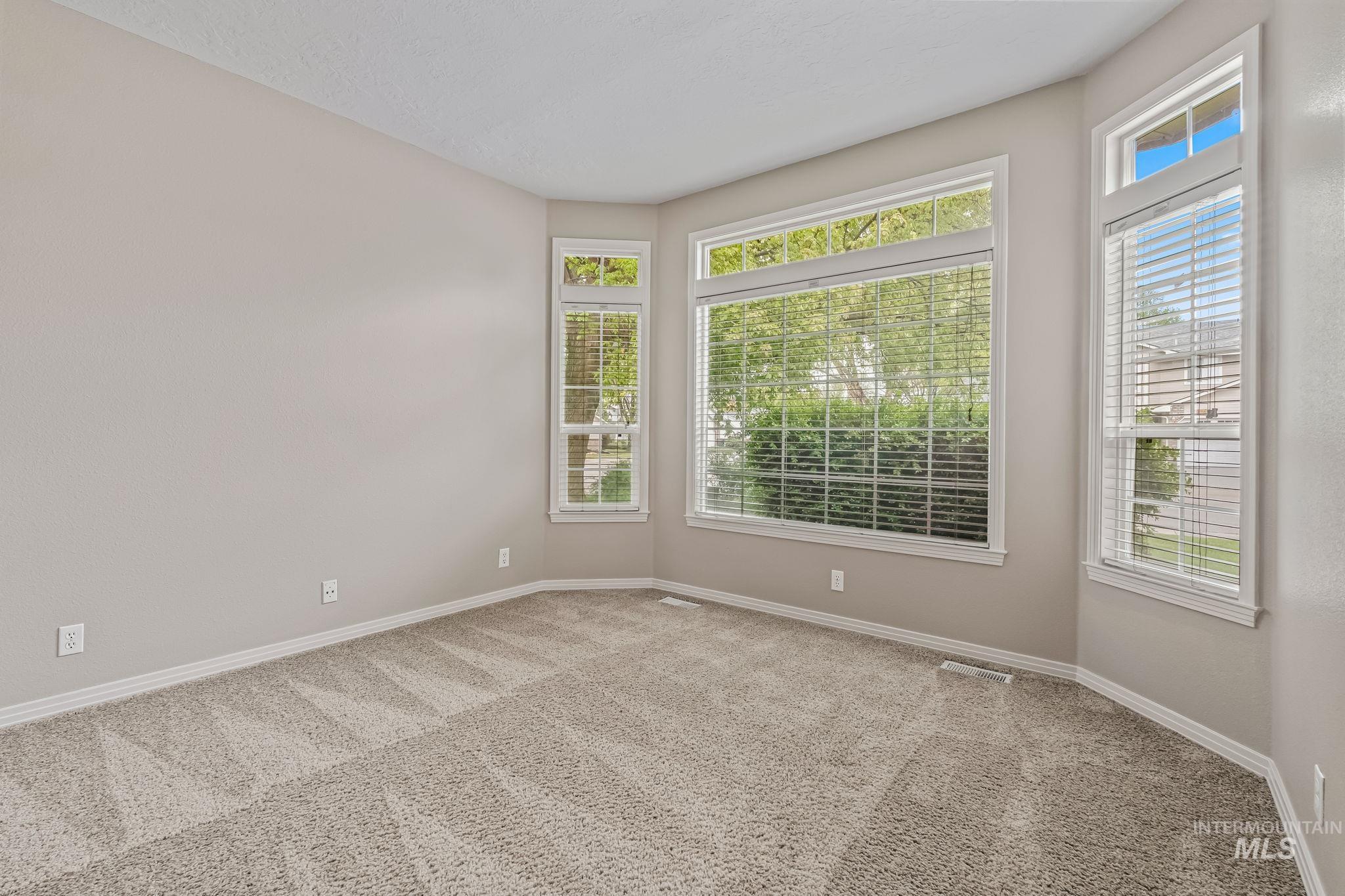 2776 N Fieldstone Way