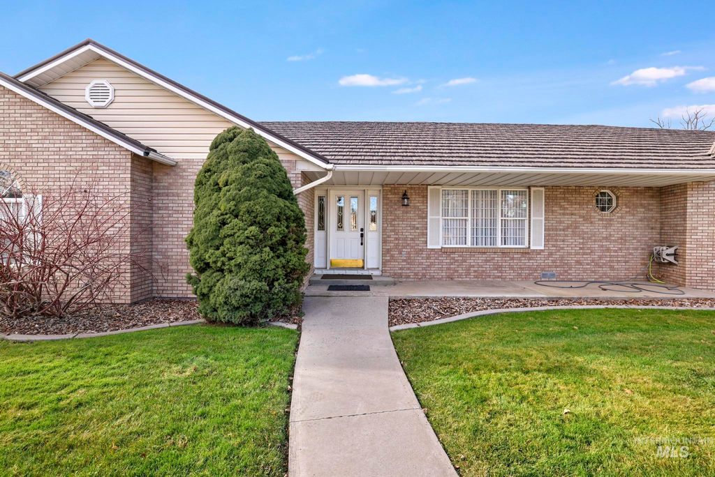 Photo of 360 E Main St, Hagerman, ID 83332 (MLS # 98970603)