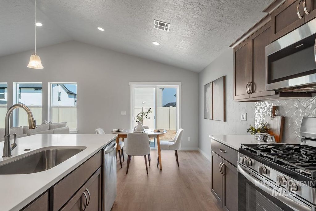 Photo of 4322 Solitude Way, Caldwell, ID 83605 (MLS # 98976724)