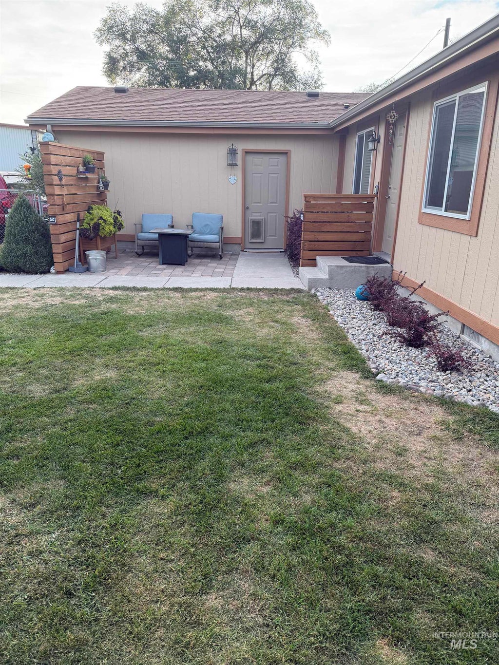 Photo of 290 West Elmore Avenue, Richfield, ID 83349 (MLS # 99001305)