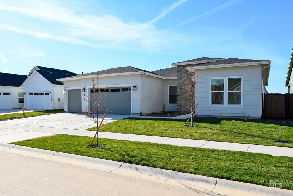 Photo of 9745 W Nicasio Dr, Star, ID 83669 (MLS # 98981557)