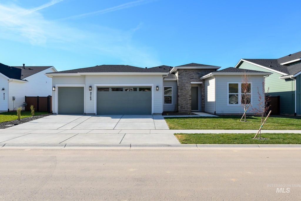 Photo of 9745 W Nicasio Dr, Star, ID 83669 (MLS # 98981557)