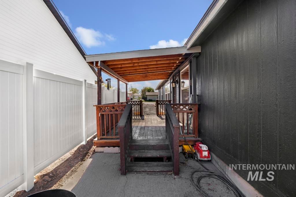 Photo of 937 Katherine Street, Buhl, ID 83316 (MLS # 98987018)