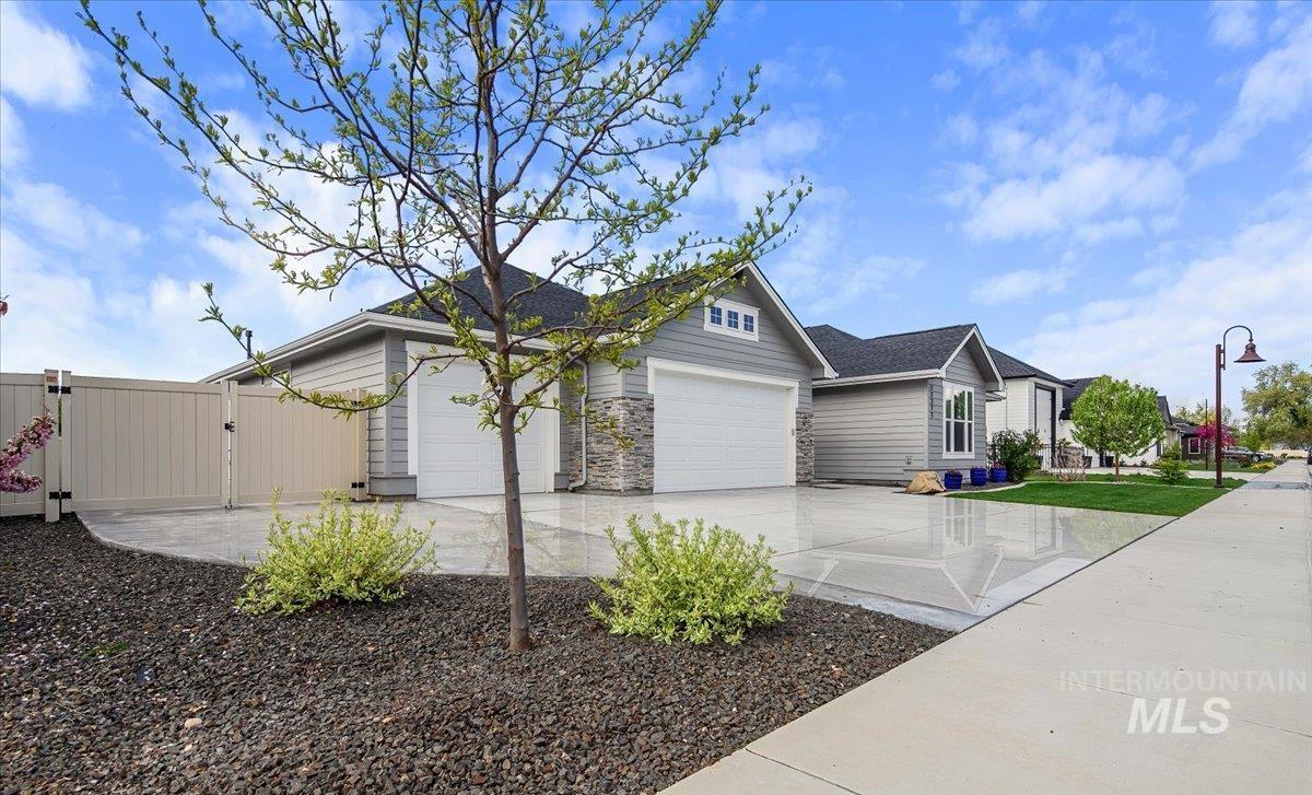 12277 W Cobalt Lake Dr