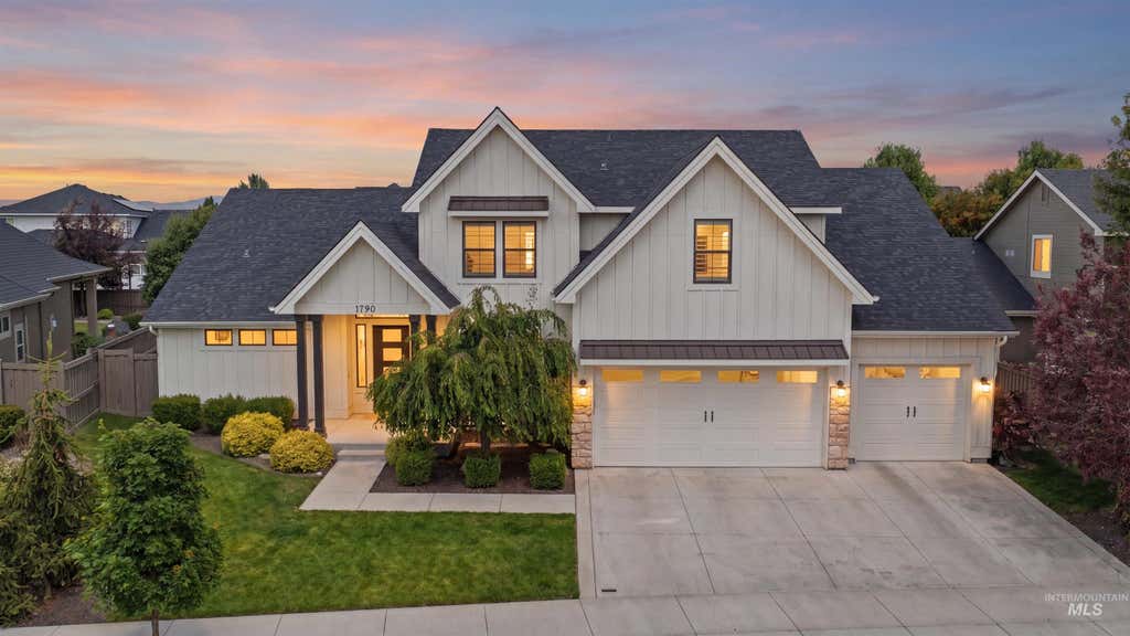 Photo of 1790 N Black Forest Way, Eagle, ID 83616 (MLS # 98990574)