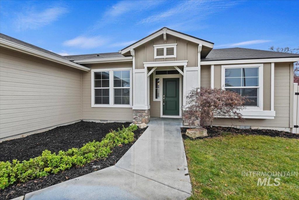 Photo of 3119 W Ginger Gold Dr, Kuna, ID 83634 (MLS # 98969638)