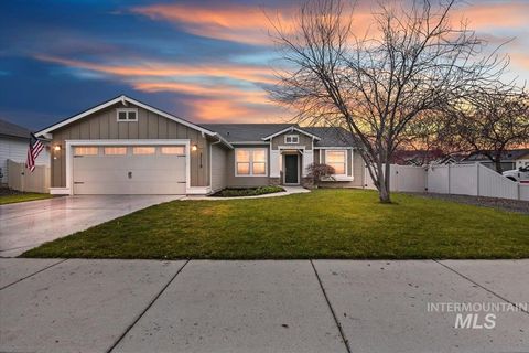 Photo of 3119 W Ginger Gold Dr, Kuna, ID 83634 (MLS # 98969638)