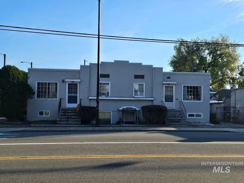 Photo of 2617 Rose Hill, Boise, ID 83705 (MLS # 98979805)