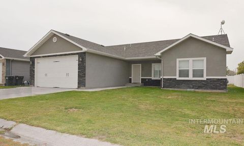 1927 16th St Heyburn ID 83336