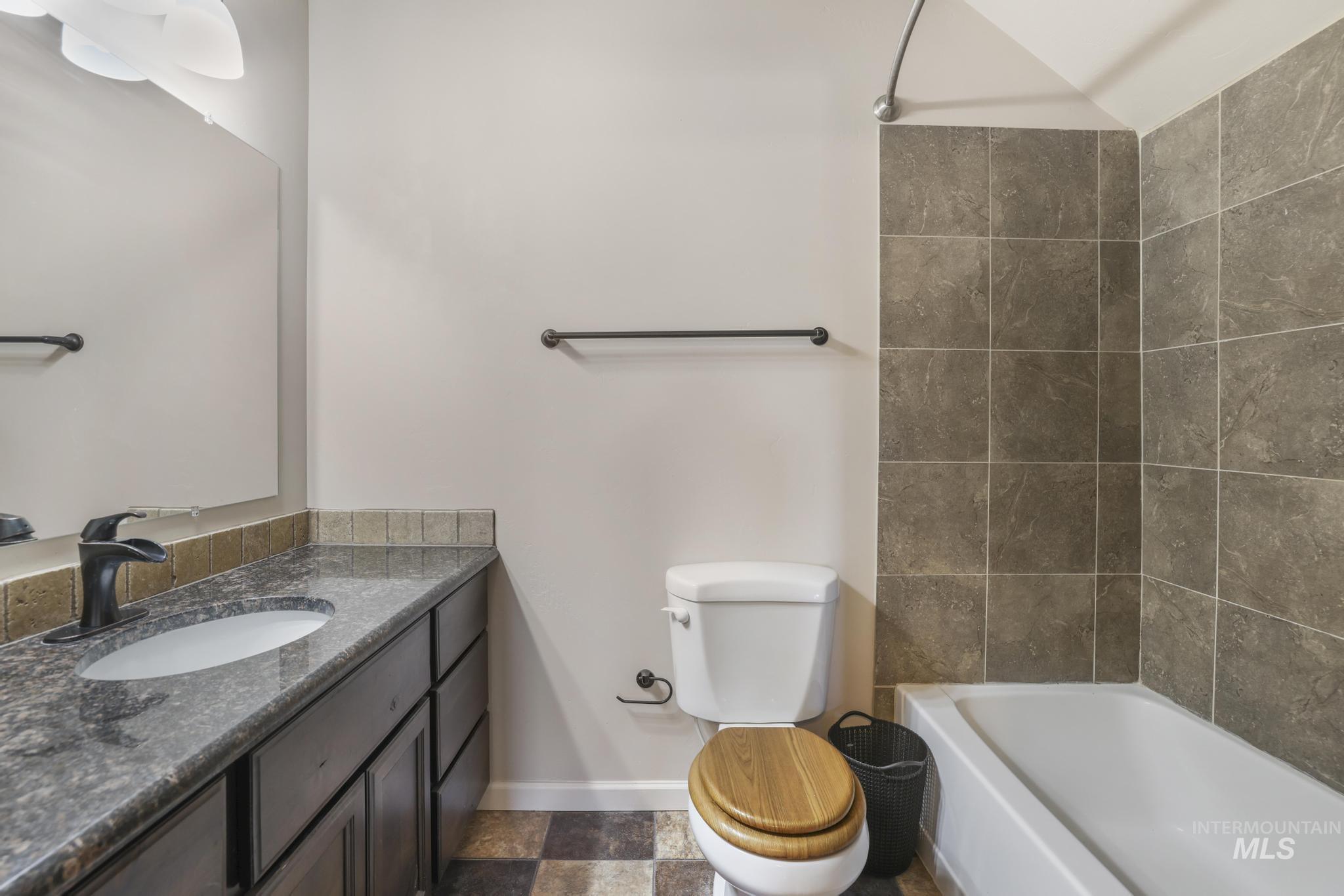 Jerome, Idaho 83338, United States, 3 Bedrooms Bedrooms, ,3 BathroomsBathrooms,Residential,Active,31578