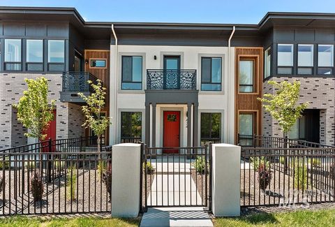 Photo of 349 E Lombard Ln, Eagle, ID 83616 (MLS # 98972448)