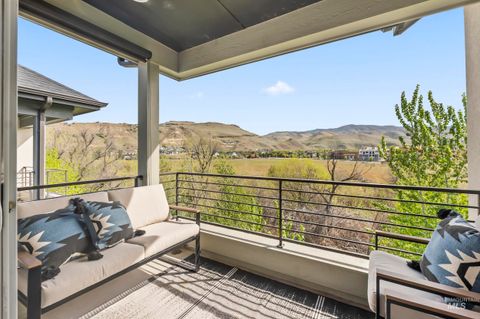 Photo of 3338 E Exacta Lane, Boise, ID 83716 (MLS # 98983173)