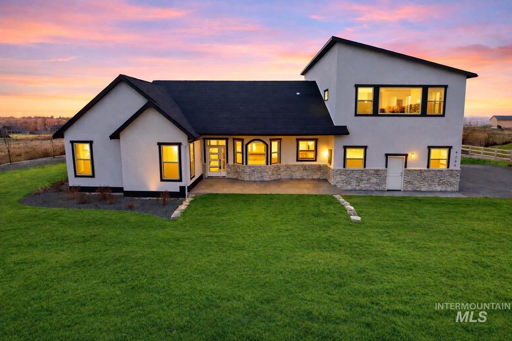 Photo of 9264 Basin Kid Ct, Middleton, ID 83644 (MLS # 98972349)