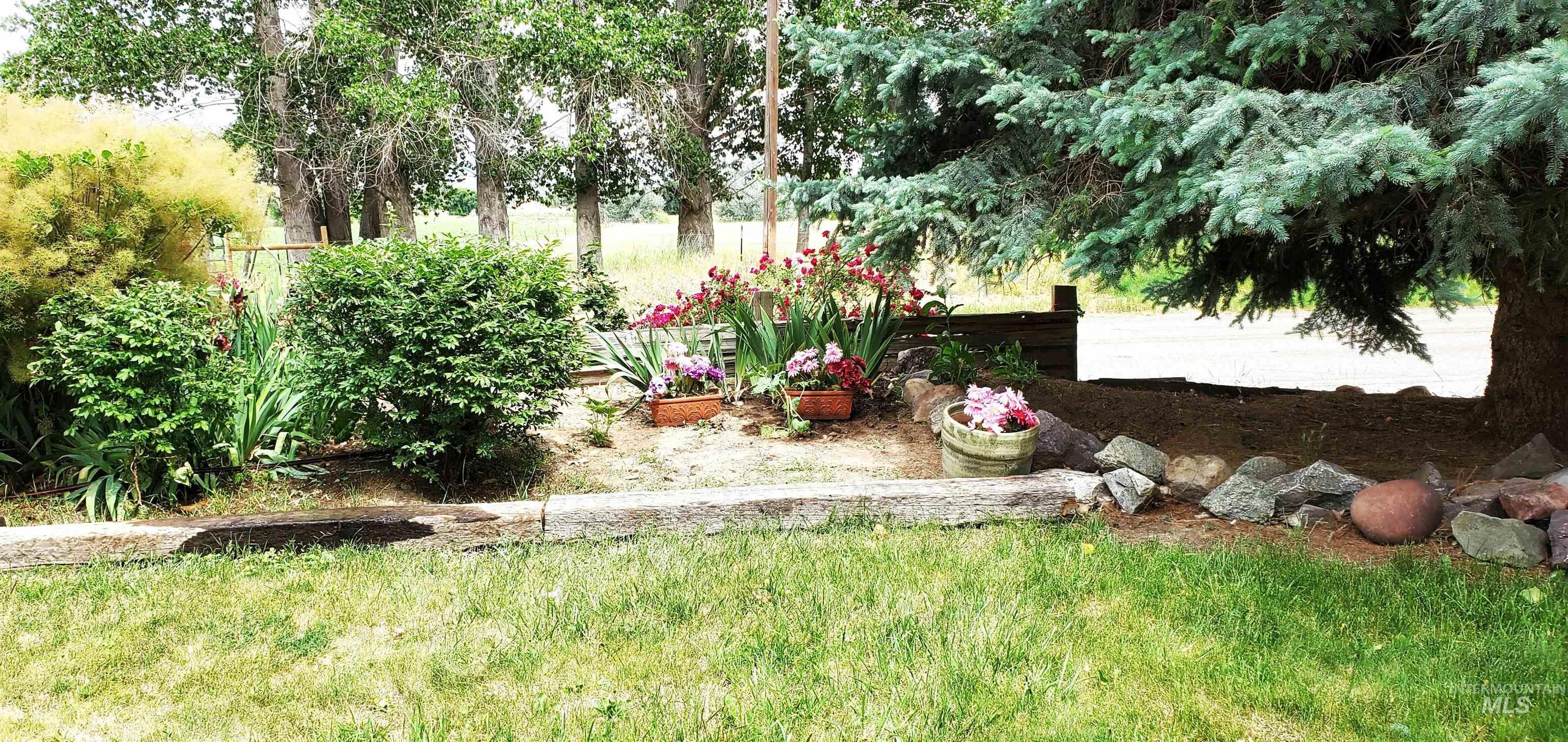 5367 Sand Hollow Road