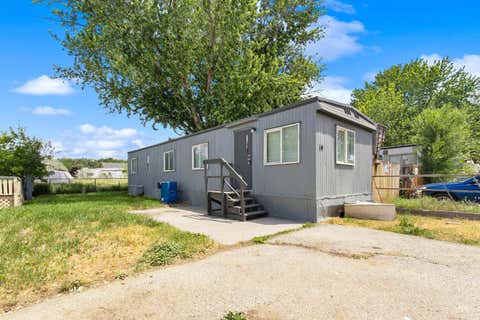 Photo of 408 E 51st St #10, Garden City, ID 83714 (MLS # 98990272)