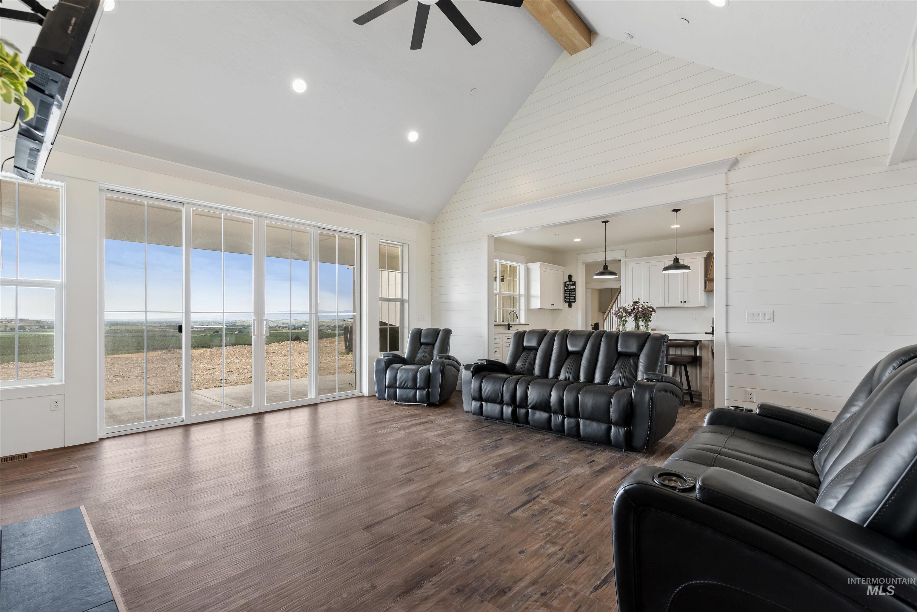 31166 Menhart Lane (Private Drive)