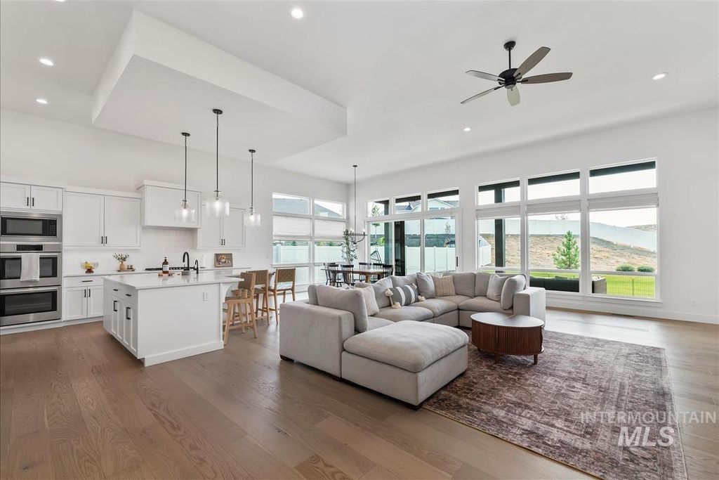 Photo of 9337 W Sooty Grouse Ct, Boise, ID 83714 (MLS # 98961435)