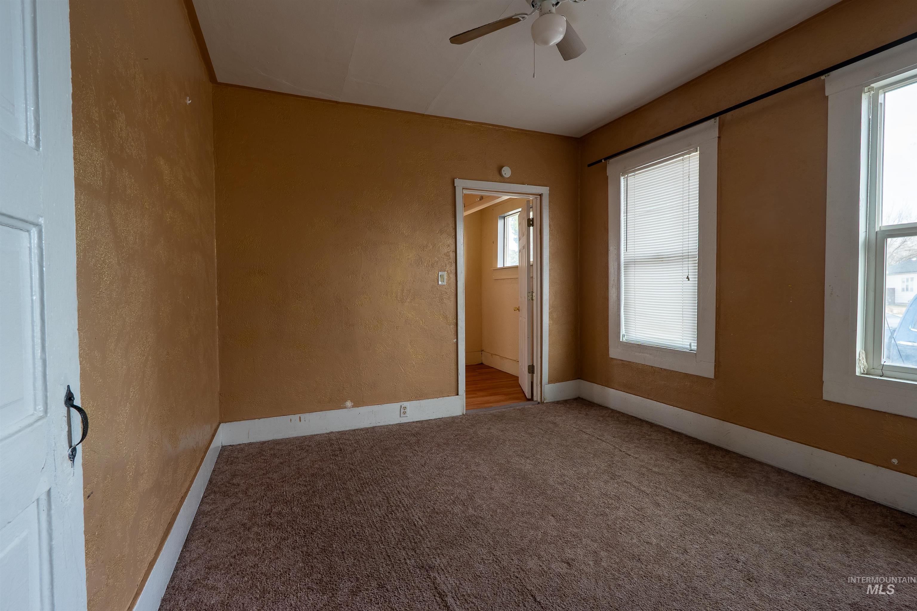 Twin Falls, Idaho 83301, United States, 3 Bedrooms Bedrooms, ,1 BathroomBathrooms,Residential,Active,83087