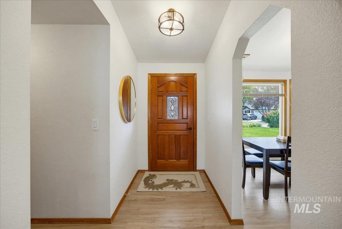 3321 N Lena Pl.