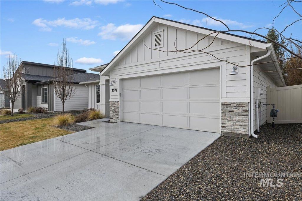 Photo of 3079 S Green Forest Way, Boise, ID 83709 (MLS # 98974429)
