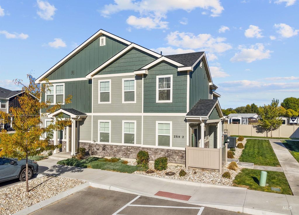 Photo of 2314 E Spice Loop, Nampa, ID 83687 (MLS # 98965595)