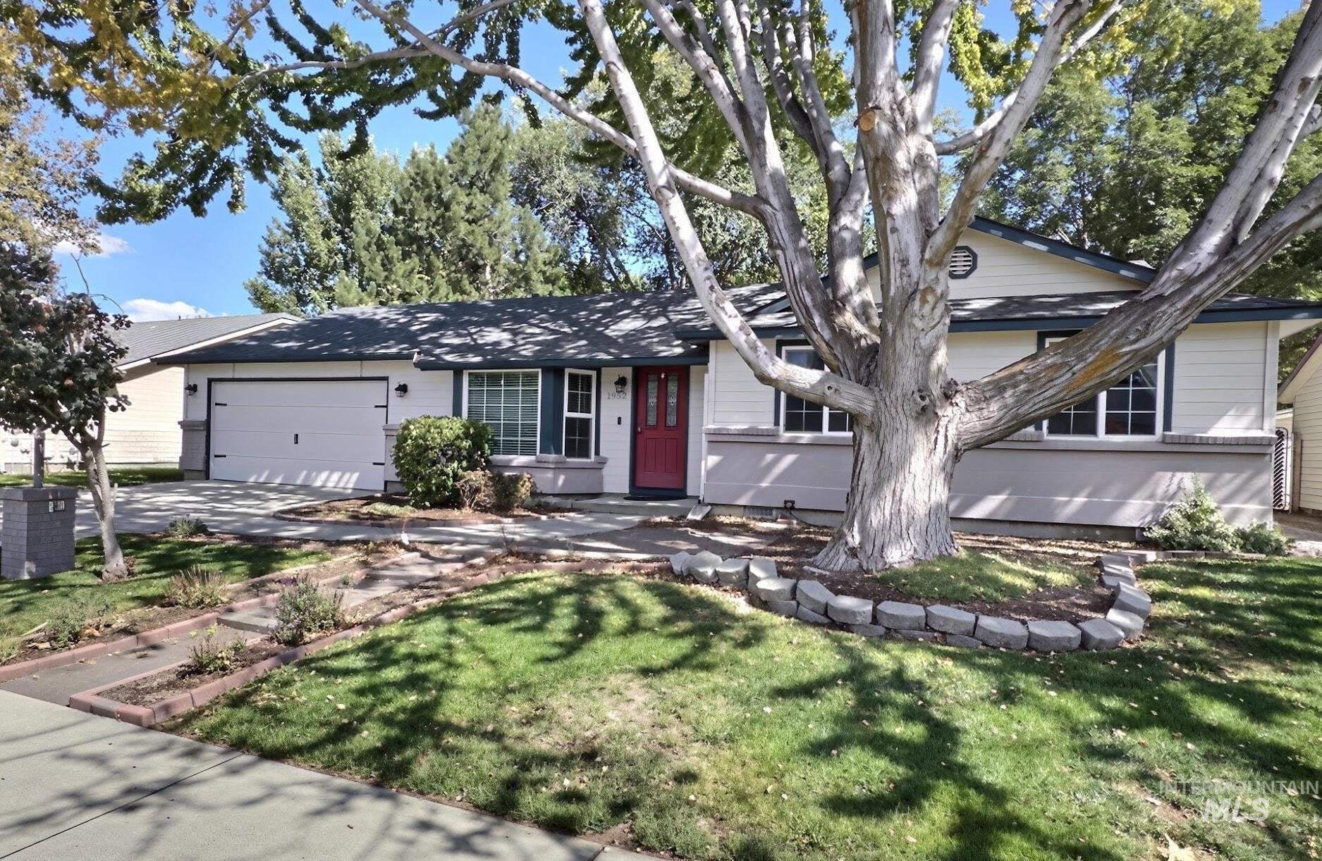 1952 Nw 11th Ave