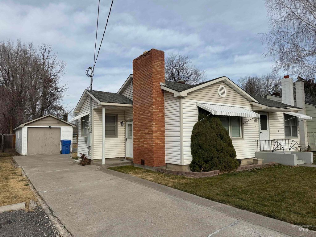 Photo of 600 E H Ave, Jerome, ID 83338 (MLS # 98970533)