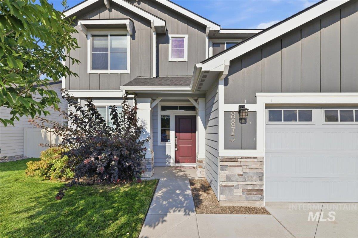 8873 S Royal Gala Ave.