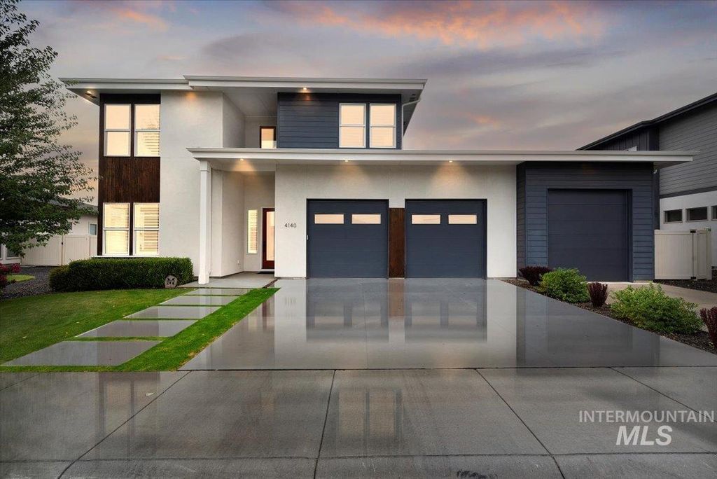 Photo of 4140 E Goldstone Dr, Meridian, ID 83642 (MLS # 98971149)