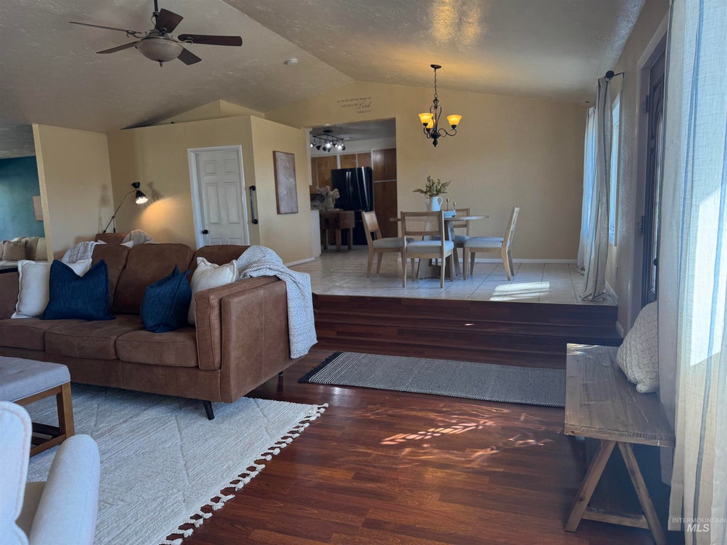Photo of 1409 S 2000 E, Gooding, ID 83330 (MLS # 98982161)
