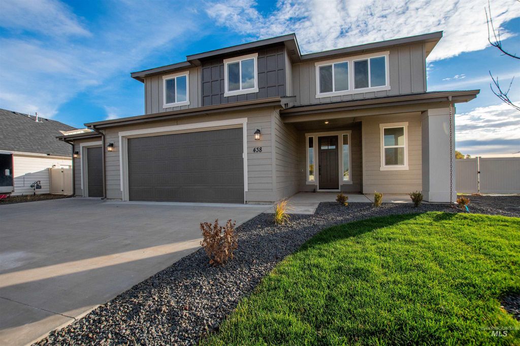 Photo of 438 October Sky, New Plymouth, ID 83655 (MLS # 98951483)