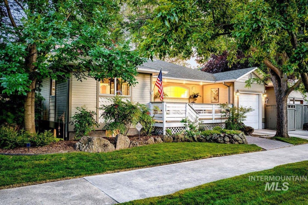 Photo of 2601 W Lemp St, Boise, ID 83702 (MLS # 99001554)