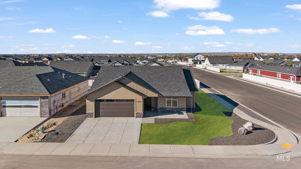 Photo of 1106 Ira Burton Rd, Twin Falls, ID 83301 (MLS # 98980867)