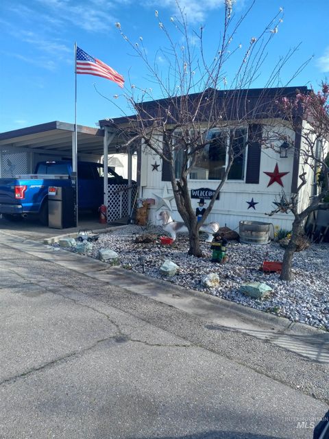 Photo of 2205 E Linden St #45, Caldwell, ID 83605 (MLS # 98979038)