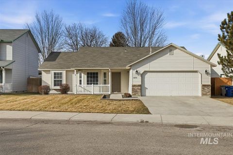 Photo of 3273 N Chatterton Way, Boise, ID 83713 (MLS # 98973617)