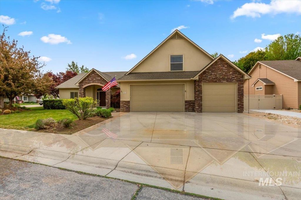 Photo of 2491 W Maracay Dr, Meridian, ID 83646 (MLS # 98968585)