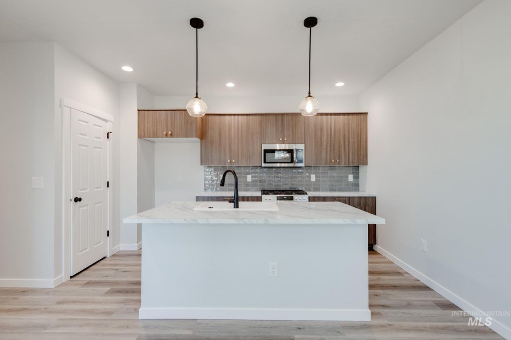 Photo of 6925 S Harvest Cove Ave, Boise, ID 83709 (MLS # 98979255)