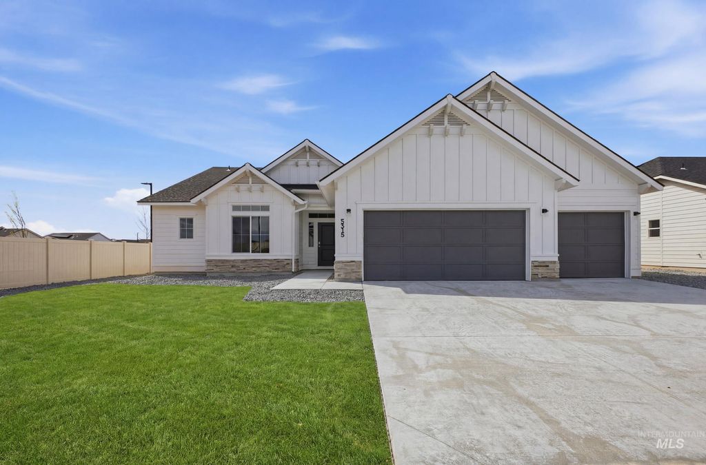Photo of 5315 S Memory Ave, Meridian, ID 83642 (MLS # 98981603)