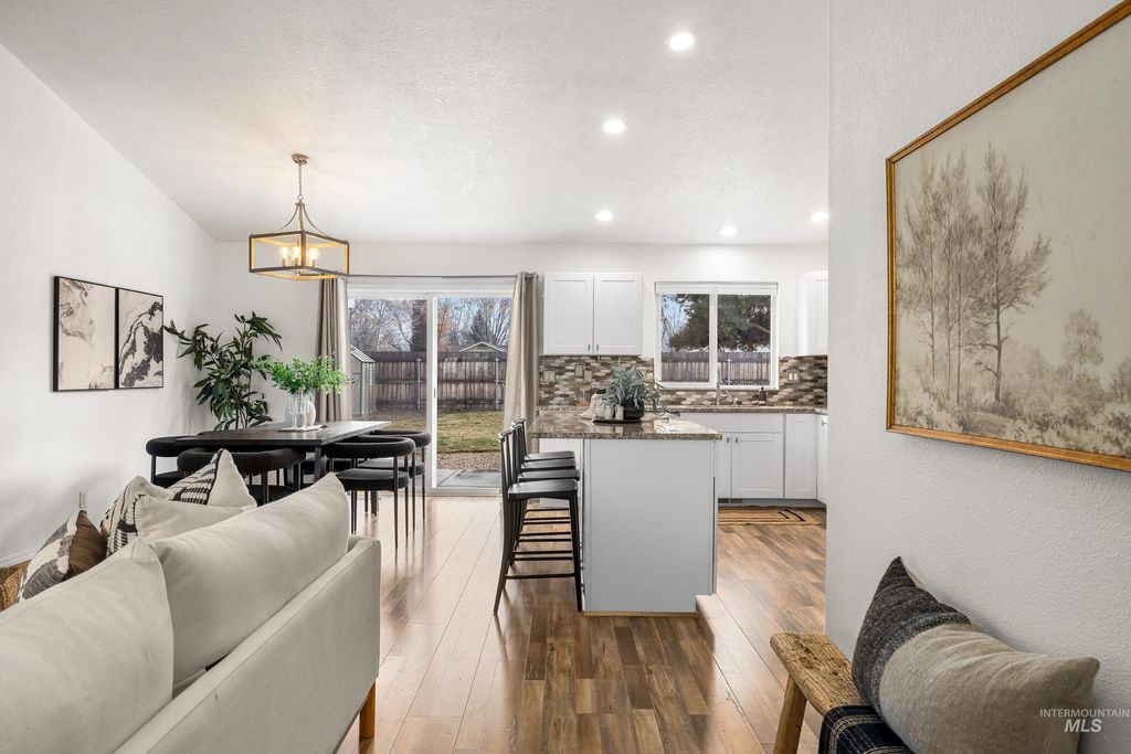 Photo of 1126 S S Scranton Ave, Boise, ID 83709 (MLS # 98973200)