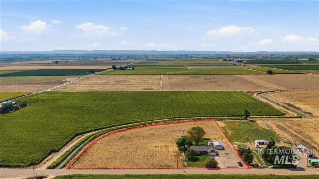 Photo of 26201 Hop Rd, Caldwell, ID 83607 (MLS # 98999398)