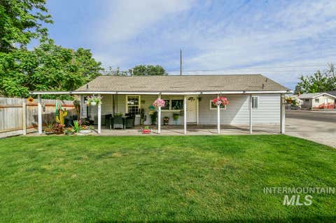 Photo of 1015 S 7th. St, Nampa, ID 83651 (MLS # 98989541)