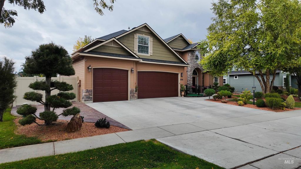 Photo of 1011 S River Stone Dr, Nampa, ID 83686 (MLS # 98963826)