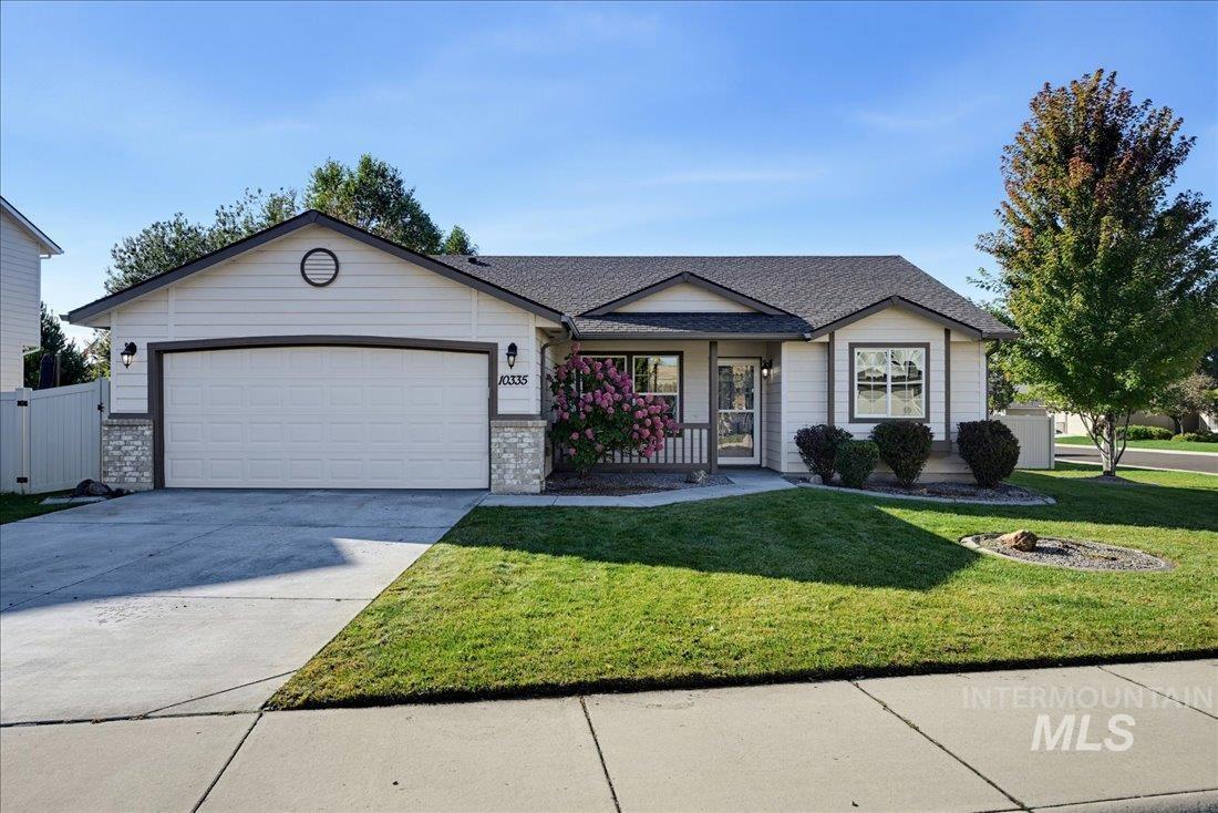 10335 W Wyatt Earp Drive