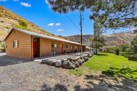 Photo of 192 Shingle Creek Road, Riggins, ID 83549 (MLS # 98977535)