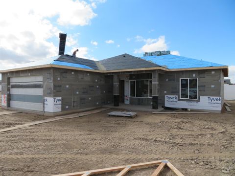 Photo of 1376 Haizlee Way, Twin Falls, ID 83301 (MLS # 98936022)