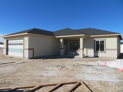 Photo of 1376 Haizlee Way, Twin Falls, ID 83301 (MLS # 98936022)