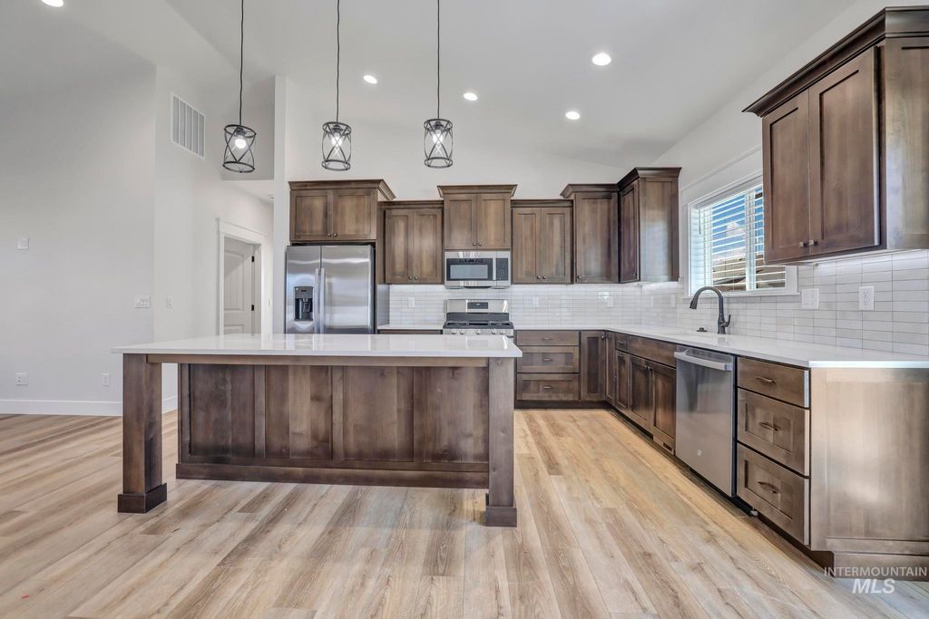 Photo of 1376 Haizlee Way, Twin Falls, ID 83301 (MLS # 98936022)